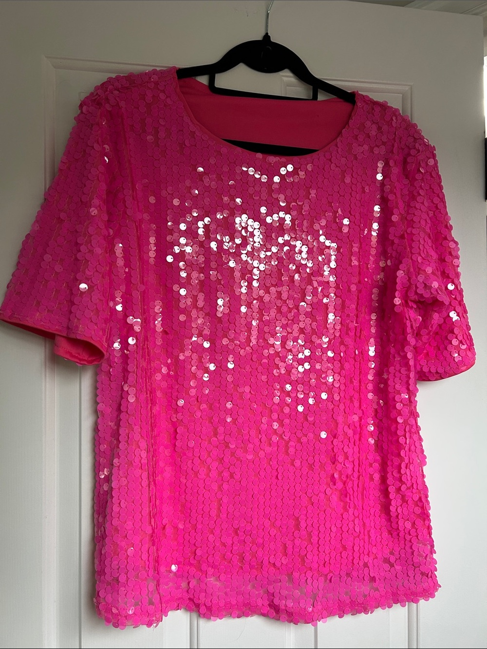 Oversized M Women's Hot Pink Sequin Short Sleeve Top